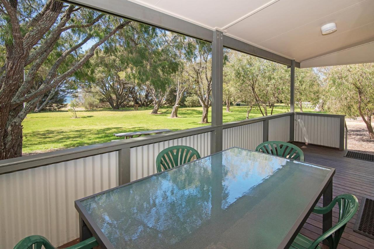 Siesta Park Holiday Resort Absolute Beachfront Resort Busselton Exterior photo